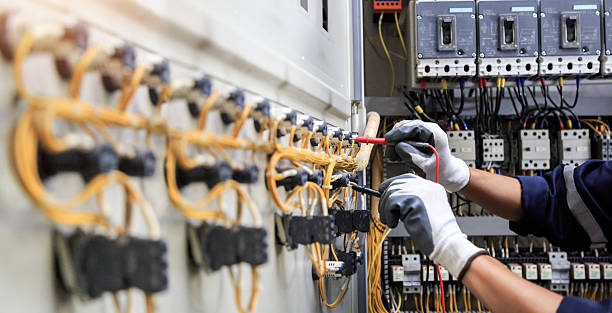 Professional Electrician technician working in Grafton, OH